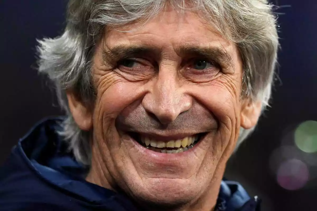 Manuel Pellegrini, happy