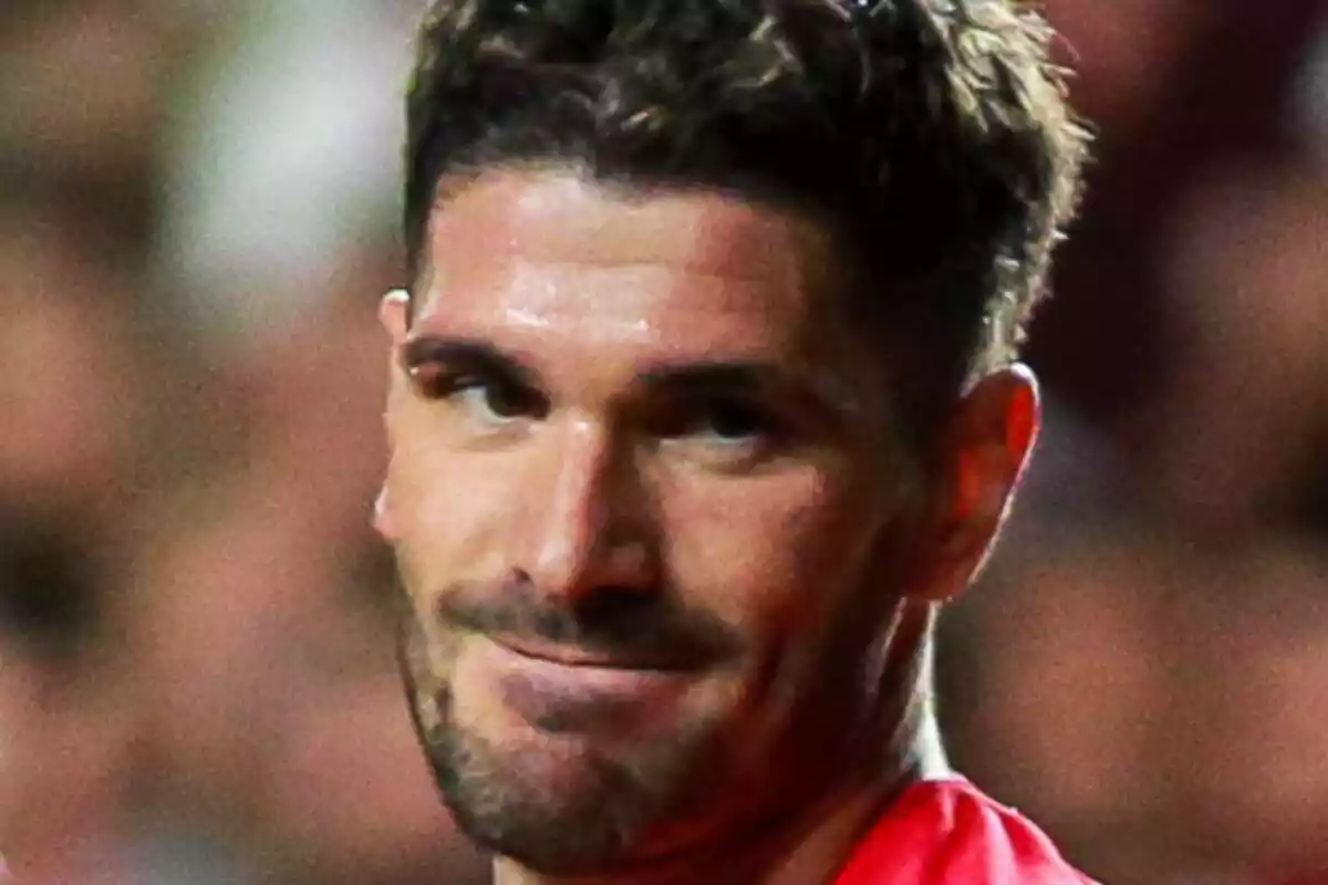 Image of Rodrigo de Paul in an Atlético de Madrid match against Rayo Vallecano