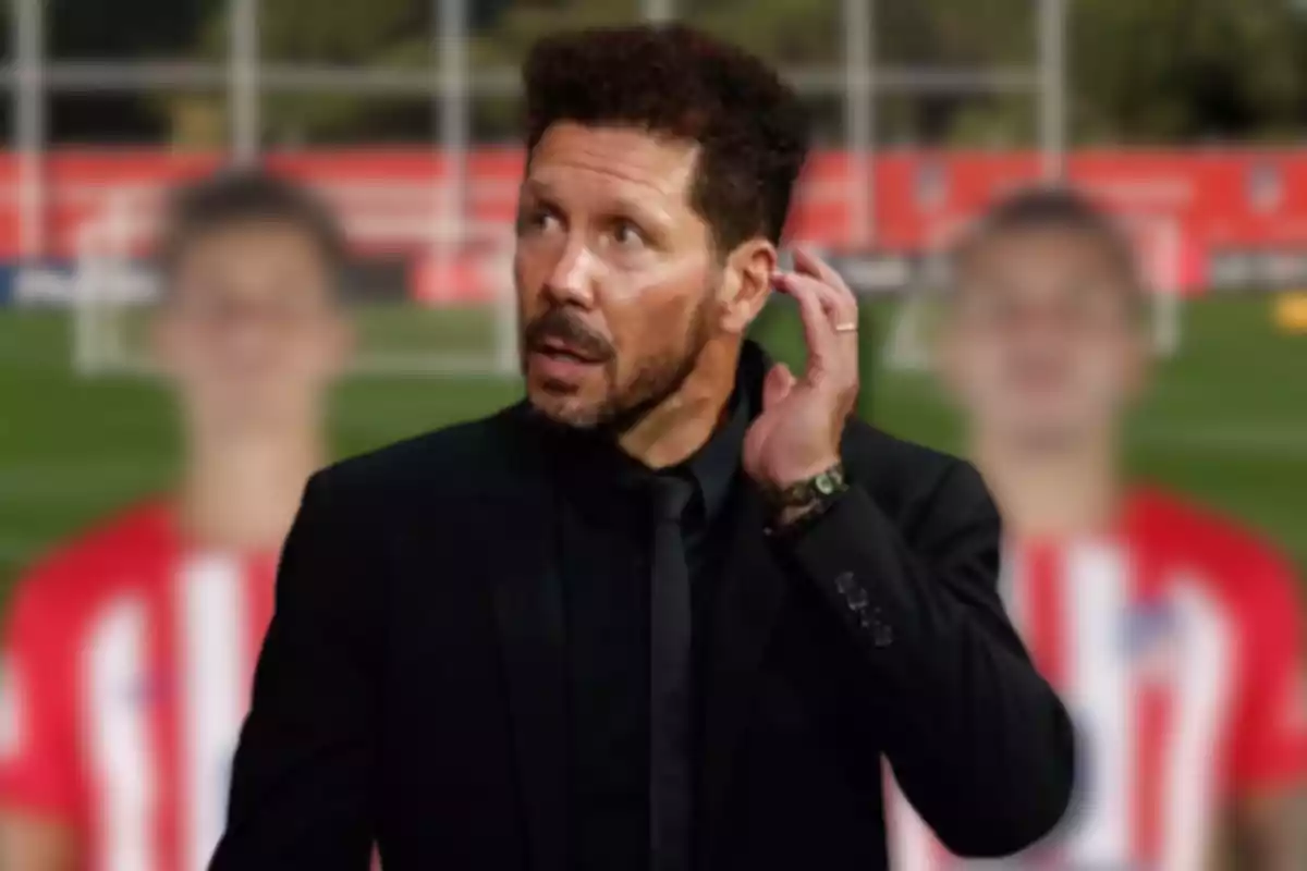 Montage of Simeone with Llorente and Correa