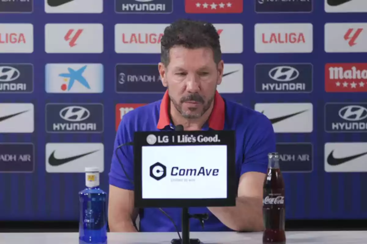 Simeone at the press conference